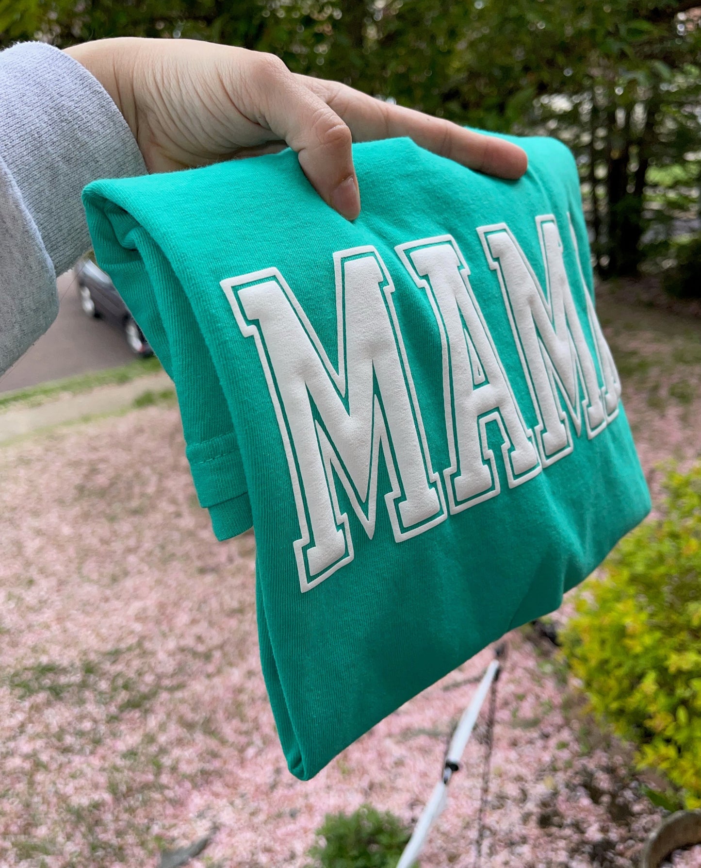 PUFFED Mama Tee
